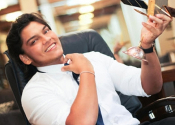 රටේ බලය අල්ලන මීළග රාජපක්ෂ ගැන රෝහිතගෙන් ‘මව්රට’ට අතිවිශේෂ අනාවරණයක් EXCLUSIVE VIDEO