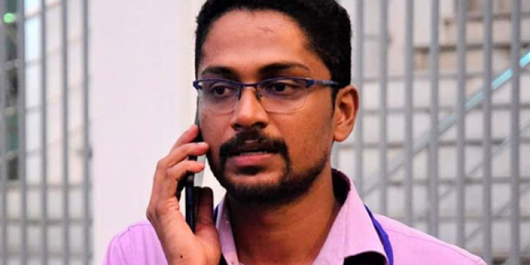 ලංකාවේ BBC මාධ්‍යවේදියා පසුපස පන්නන නාදුනන කණ්ඩායම කව්ද? දෙපාරක් ගෙදරට ගියේ ඇයි?