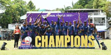 Red Bull කැම්පස් ක්‍රිකට් කිරුළ ඉම්පීරියල් කොලේජ් පිලට