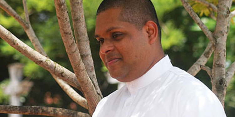 වාස්ටත් වාසියක්: මිහින් ලංකා නඩුවත් අල්ලස් කොමිසම ඉල්ලා අස්කරගෙන