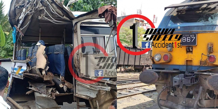 ආමි බස් එකයි සෙංකඩගල මැණිකෙයි හැප්පෙයි