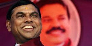 කීප දෙනෙක් මඩ ගැහුවට බැසිල් තමයි ජනාධිපතිකමට නියම සුදුස්සා: පොහොට්ටුවෙන් නිල ප්‍රකාශයක්