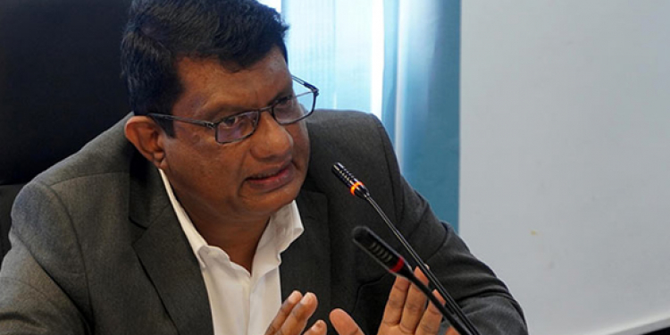 ආණ්ඩුව ඇතුළේ අර්බූදයක්: රාජ්ය ඇමැති ප්රසිද්ධියේ පිළිගනී (VIDEO)