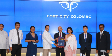 මොණරාගල දූදරුවන්ට  කොළඹ වරාය නගර ව්‍යාපෘතියෙන්  පරිත්‍යාග