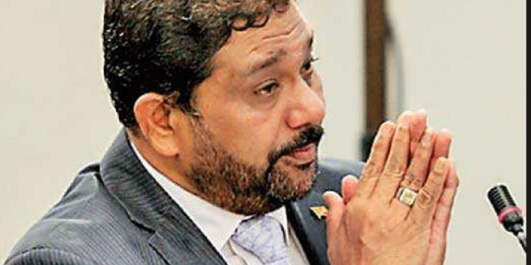 සාලි CID අත්අඩංගුවේ: රදවාගෙන ප්රශ්න කරයි