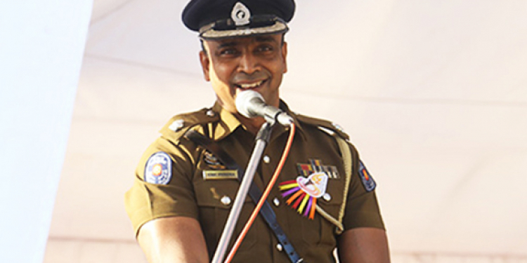 ASP එරික් දංගෙඩියට: ෆෝන් එකත් අරන්: ඇමැති ලියුම පිටවුණු හැටි හොයයි