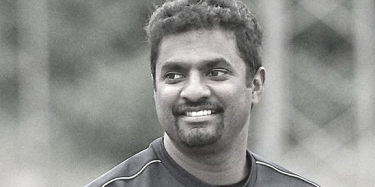 මුරලිට ස්ටෙන්ට් 3ක්!