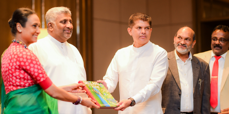 මැණික් හා ස්වර්ණාභරණ ජාත්යන්තරයට රැගෙන යාමට විශේෂ වැඩපිළිවෙළක්