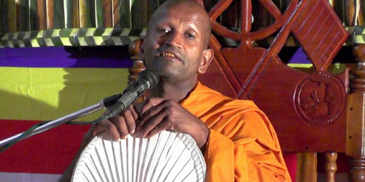 පොඩි හොරු රකින පාර්ලිමේන්තුවේ ඉන්න මහ හොරු ගැන කාගම හිමි කියන කාලීන බණ දේශනාව අහලම බලන්න (VIDEO)