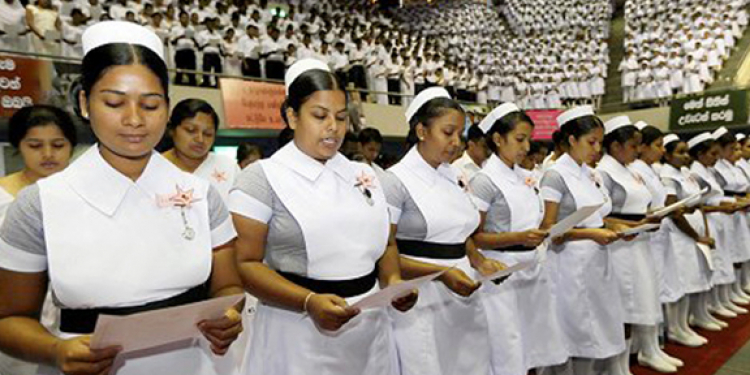 හෙදහෙදියන් 38,000 මදි: දෙගුණයක් කරන්න ආණ්ඩුවට යෝජනාවක්