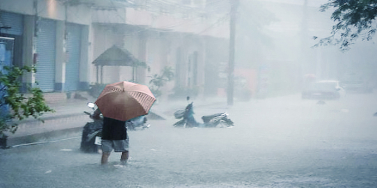 අදත් මහ වැසි: ප්‍රධාන ගංගා පිටාර මට්ටමේ
