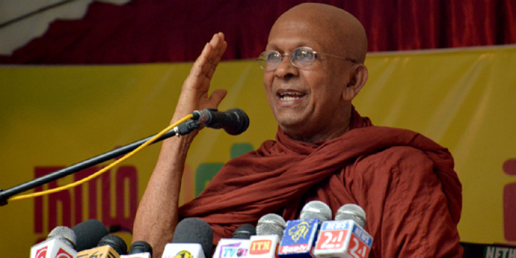 දුර්දාන්ත හාමුදුරුවරු ගැන මහාචාර්ය හාමුදුරුවො කියපු අදට ඔබින කතාව (VIDEO)