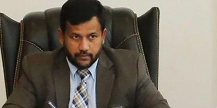 මහින්ද කැමැති වුණත් රිෂාඩ්ගේ පාර්ලිමේන්තු ගමනට ඇමැති හරස් වෙයි