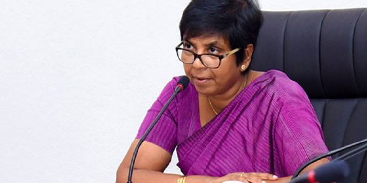 හංගන්න දෙයක් නෑ: එන්නත් ලක්ෂ 6ක් මදි: ‘කොක්ටේල්’ එකක් දෙන්න වේවි