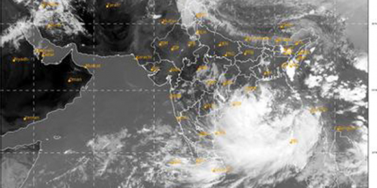 ‘යාස්’ ලංකාවටත් කඩා වදීද?