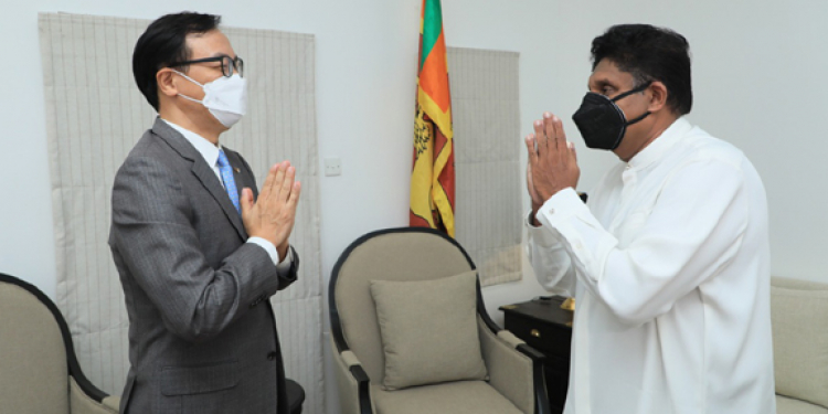 සජිත් මොනවද දකුණු කොරියාවෙන් ඉල්ලුවේ…. (VIDEO)