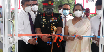 සෙලාන් දිනක වැටුප පිරිනමයි: මුල්ලේරියාව රෝහලට දැඩි සත්කාර ඒකකයක් හදයි! (PHOTOS)