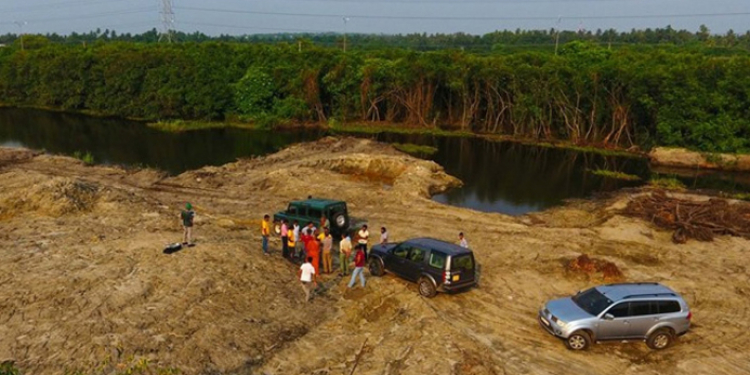 දේශපාලන හයියෙන් මුතුරාජවෙල යළි ගොඩකරන්න අරන්!
