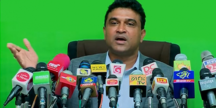 රනිල් ආණ්ඩුවට! ප්‍රේමදාස විනාශ කරන්න රදළ කුමන්ත්‍රණයක්! අපි බය නෑ -නලින් කියයි (VIDEO)