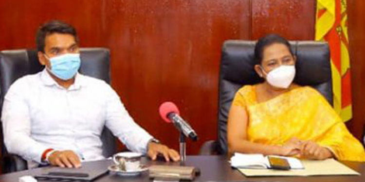 නාමල් සෞඛ්ය අමාත්යංශයට යයි!