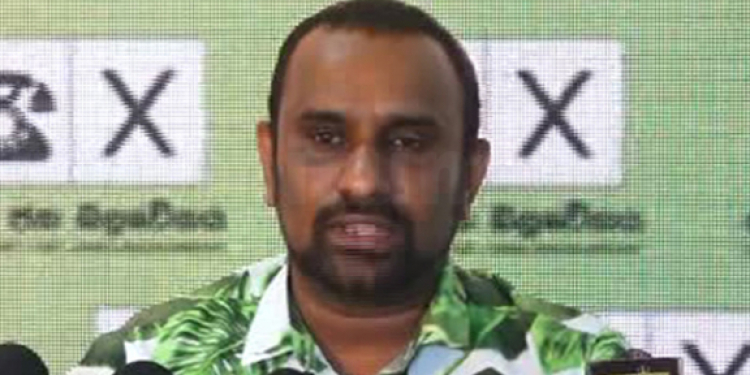 රනිල්ගෙ පිහිටෙන් සාගර ගොඩ යන හැටි චමින්ද කියපු හැටි! (VIDEO)