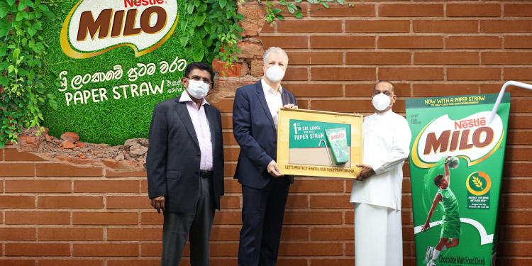 නෙස්ලේ මයිලෝ, ලංකාවේ කඩදාසි බීම බට භාවිතයට ගත් පළමු සැකසූ පානය බවට පත්වෙයි