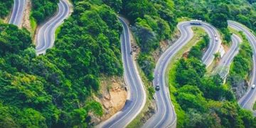 ලෝකයම අල්ලපු සුද්දා ලංකාවේ වැද්දට රැවටුණු තැන…