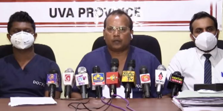 සජිත් කියපු කතාව හරි! බෙහෙත් නැති බව බදුල්ලේ දොස්තරවරුම රටට කියති! (VIDEO)