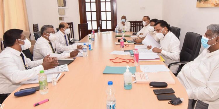 තවත් ගුරු සංගම් 3ක් විමල්ගේ ගෙදරට එයි! (PHOTOS)