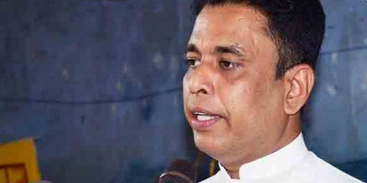 මේ දවස්වල හොඳටම වැඩ කරන ආණ්ඩුවේ ෆැක්ටරිය ගැන හෙළිදරව්වක්! (VIDEO)