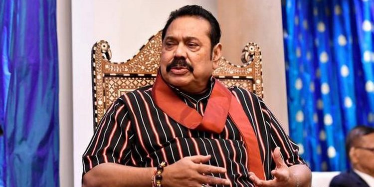 මහින්ද ඉතාලි යයි…