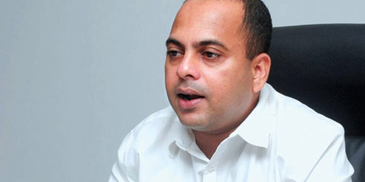 සීනි අල්ලන ඇන්ටිජන් උකුස්සා කවුද? (Video)