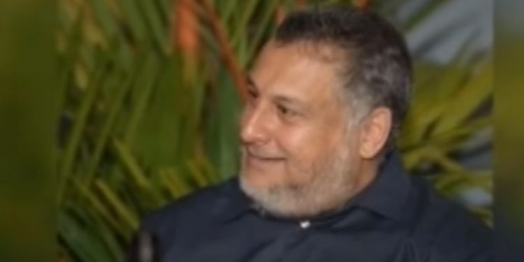 කෝටිපති තාත්තාව මැරූ බාල පුතා බිස්නස් එක අතට ගන්න බාප්පවත් මැරුවද? (VIDEO)
