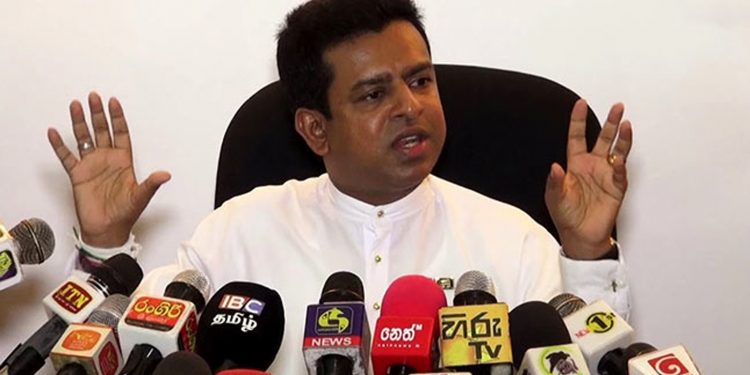 ජාතික හැදුනුම්පත මුද්‍රණය ඉන්දියාවට! අධිකරණ පද්ධතිය පරිඝනක ගත කිරීම මැලේසියාවට! තවත් විකිණිල්ලක් බුද්ධික හෙළිකරයි! (VIDEO)