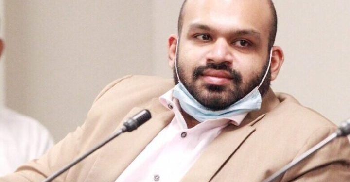 ආණ්ඩුවේ ඇමැතිකෙනෙක්ගේ අලුත්ම ජාවාරමක් TNA මන්ත්රී හෙළිකරයි!
