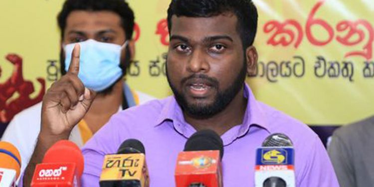 විසිදාහේ සොච්චම් පඩියෙන් ජීවත්වෙන්න බෑ! සියලු අභ්යාසලාභීන් වහාම ස්ථිර කරන්න!