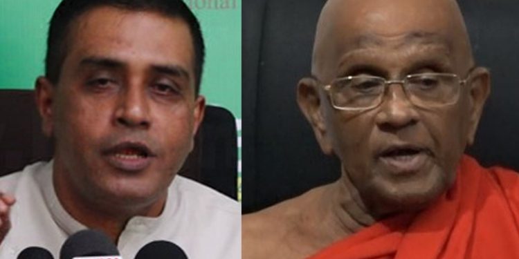 අහුවෙන්න එපා පරෙස්සමෙන්! මුරුත්තෙට්ටුවේ හාමුදුරුවො කරන්නෙ ආණ්ඩුවේ කොන්ත්රාත් එකක්! (VIDEO)