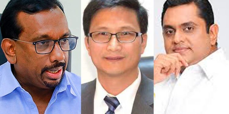 ඔක්කොම කනපිට! තානාපතිලා ඇමැතිලා ළඟට යනවා වෙනුවට ඇමැතිලා තානාපතිලා ළඟට යයි!