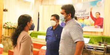 මෛත්‍රීගේ පුතා දහම් දේශපාලනයට ඇතුලු වෙයි! (PHOTOS)