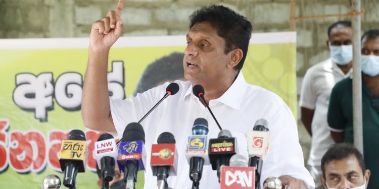 ‘දැන් සැපද කියලා අහන්නේ නැතිව කොහොමද දේශප්රේමියො ටික…!’ සජිත් රාජපක්ෂලාගේ බළකොටුවට ගිහින් ජනතාවගෙන් අහයි! (VIDEO)