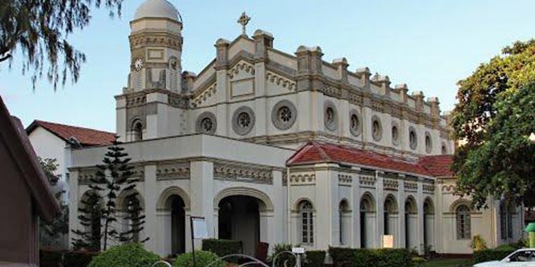 ශාන්ත පාවුලු බාළිකාවේ විදුහල්පතිනියට එරෙහිව ඇමැති දිනේෂ්ට  ලියුමක් ඇවිත්!