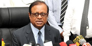 මගේ කාලෙ නම් තෙල් ටැංකි දෙන්න හදපු එක නැවැත්තුවා! දැන් වෙන දේ දැන් ඉන්න අයගෙන් අහන්න! ඇමැති සුසිල්ගේ අමුතු කතාව! (VIDEO)