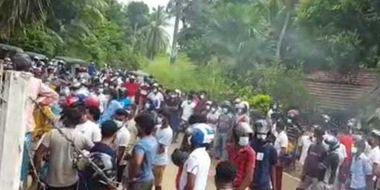 පනාමුර පොලිසියේ 2ක් ගෙදර යවයි! තරුණයාගේ මරණය හොයන්න කමිටු 3ක් පත්කරයි!