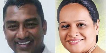 කුට්ටිආරච්චි කියන්නේ කුක්කුර ජාතකේ රජගෙදර බල්ලාගේ ආත්මයයි! මී කිරියි – තණකොළයි කාලා දැන් වමාරනවා! වම්බටු කතාවට රෝහිණී පළමු උත්තරය දෙයි! (VIDEO)