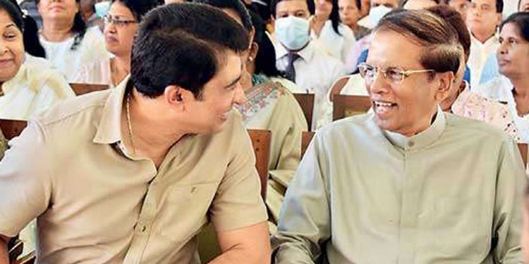 මහින්දානන්ද-මෛත්රී ගැටුමට රොෂානුත් මැදිහත් වෙයි! මෛත්රීව සහරාන්ට සමාන කරයි! (VIDEO)