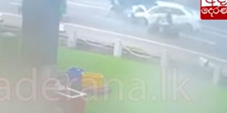 අයෙක් මැරෙයි! වාහන 4ක් චප්පයි! සුපිරි කාරයකින් පිඹගෙන ඇවිත් 16 හැවිරිදි සිසුවා කළ රිය අනතුරේ CCTV එළියට එයි! (VIDEO)