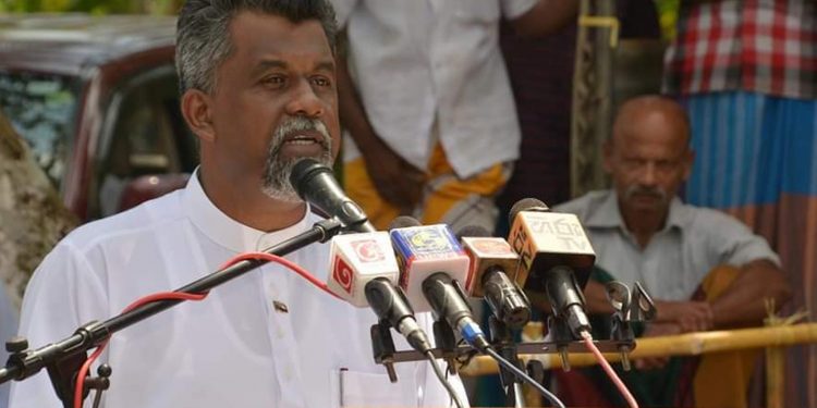බැසිල්ගේ ’65’ට ආණ්ඩුවේම වීරසුමන විරුද්ධ වෙයි! (VIDEO)