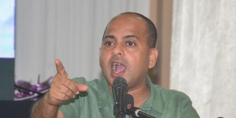 තිරුපති යන්න ප්‍රයිවට් ජෙට් එකක් ආවා! හිටිහැටියේම ඩොලර් සංචිත නැග්ගා! ඩොලර් ආ විදිහත් රහසක්ලු! ‌කොහොමද ‌එහෙම වෙන්නේ! (VIDEO)