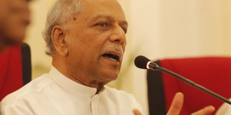 ගෝඨා කොවිඩ්වලින් රට ආරක්ෂා කළා! බැසිල් අයවැයෙන් හොඳ දැක්මක් රටට දුන්නා! ආණ්ඩුව ආරක්ෂා කරගන්න කැපවෙනවා! දිනේෂ් දේශපාලනය කතා කරයි!