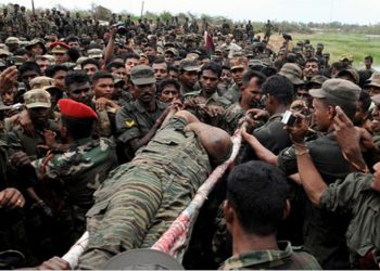පණ පිටින් පනාගොඩට ගෙනාවාද? මහින්ද කනට ගැහුවද? ඔළුවට වෙඩි තිබ්බේ කව්ද? මැරුවේ කොළඹදීද? ප්‍රභාකරන්ගේ අන්තිම මොහොත ගැන කිසිවකු නොකරපු විශේෂ හෙළිදරව්ව!